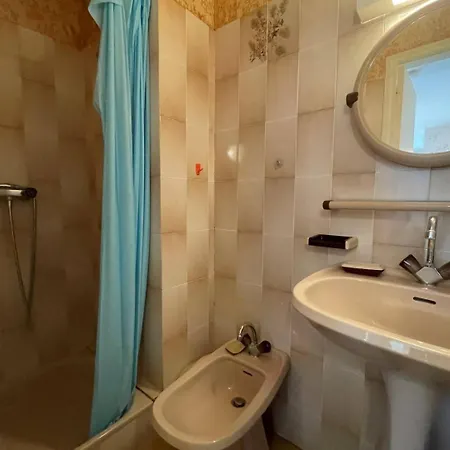 4 Couchages St Cyprien Sc730-c319 *